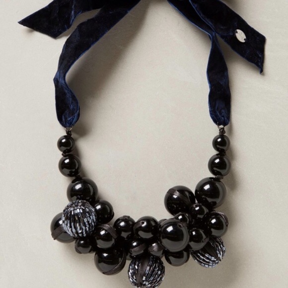 NWT Anthropologie Avind Bib Necklace, statement - Picture 2 of 6
